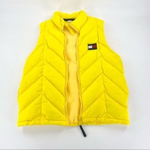 Tommy Hilfiger puffer vest yellow 90’s